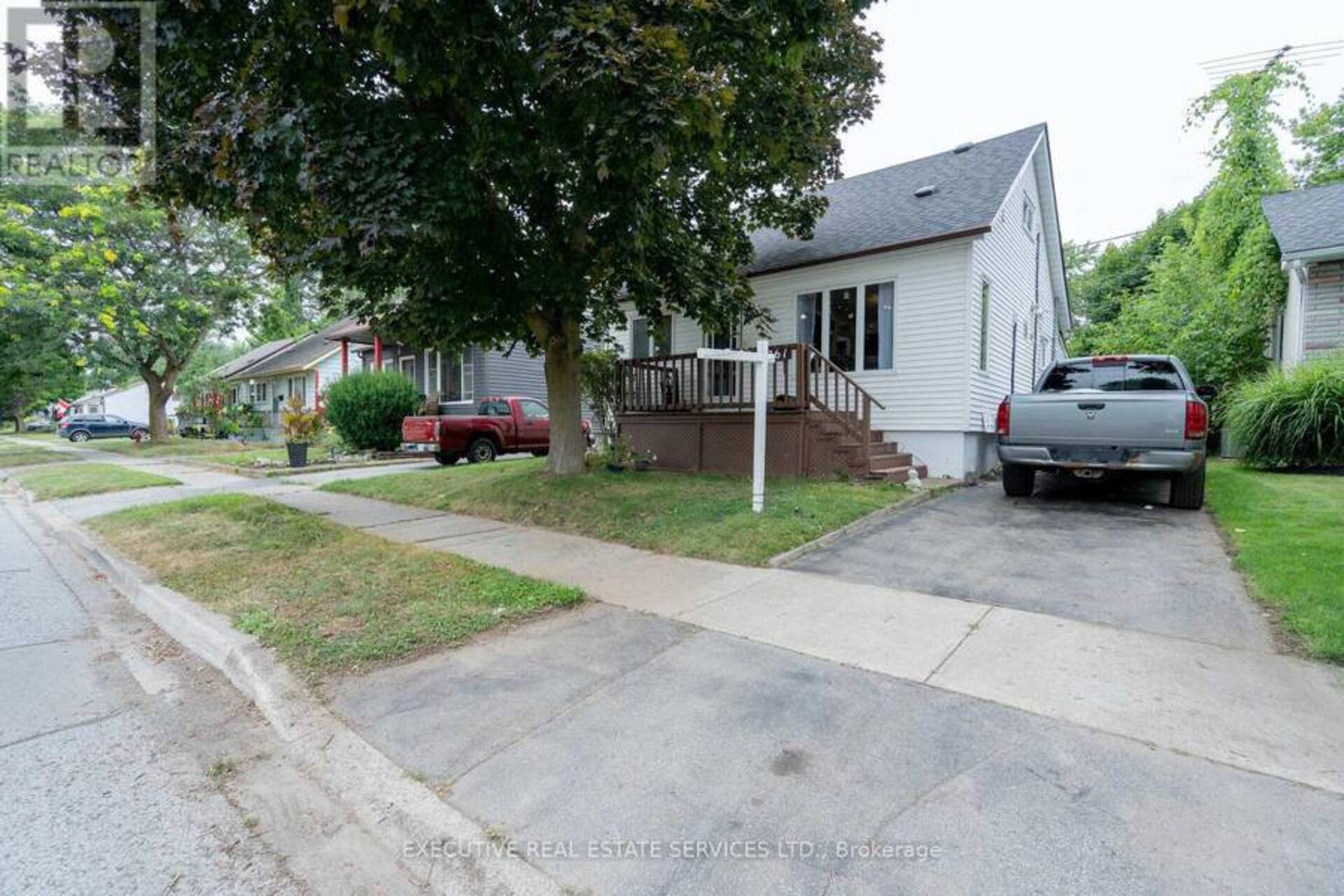 6261 CHURCHILL STREET Niagara Falls