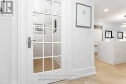 801 - 10 BELLAIR STREET Toronto