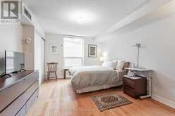 325 - 77 MAITLAND PLACE Toronto 