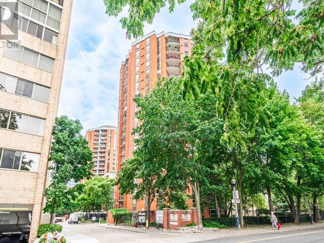 325 - 77 MAITLAND PLACE Toronto Ontario