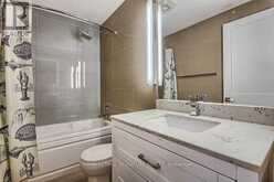 403 - 21 CLAIRTRELL ROAD Toronto 