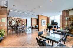 403 - 21 CLAIRTRELL ROAD Toronto