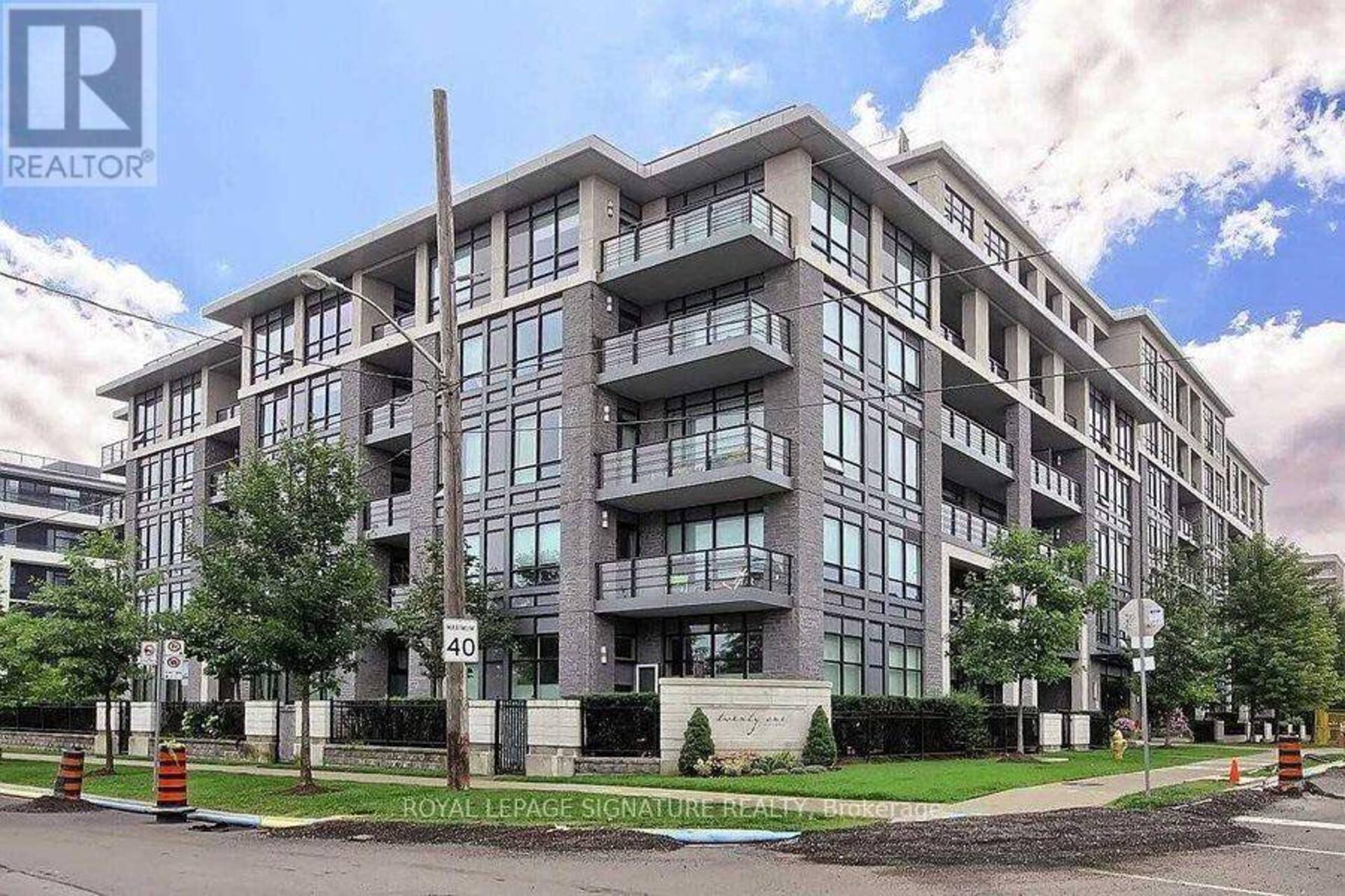 403 - 21 CLAIRTRELL ROAD Toronto