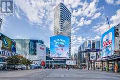 809 - 210 VICTORIA STREET Toronto 