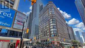 1002 - 7 CARLTON STREET Toronto 