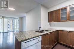 2401 - 761 BAY STREET Toronto