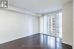 2401 - 761 BAY STREET Toronto