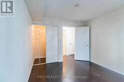 2401 - 761 BAY STREET Toronto