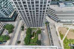 2401 - 761 BAY STREET Toronto