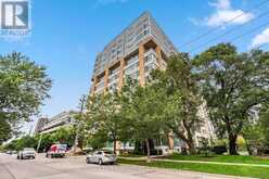 302 - 2 FIELDWAY ROAD Toronto