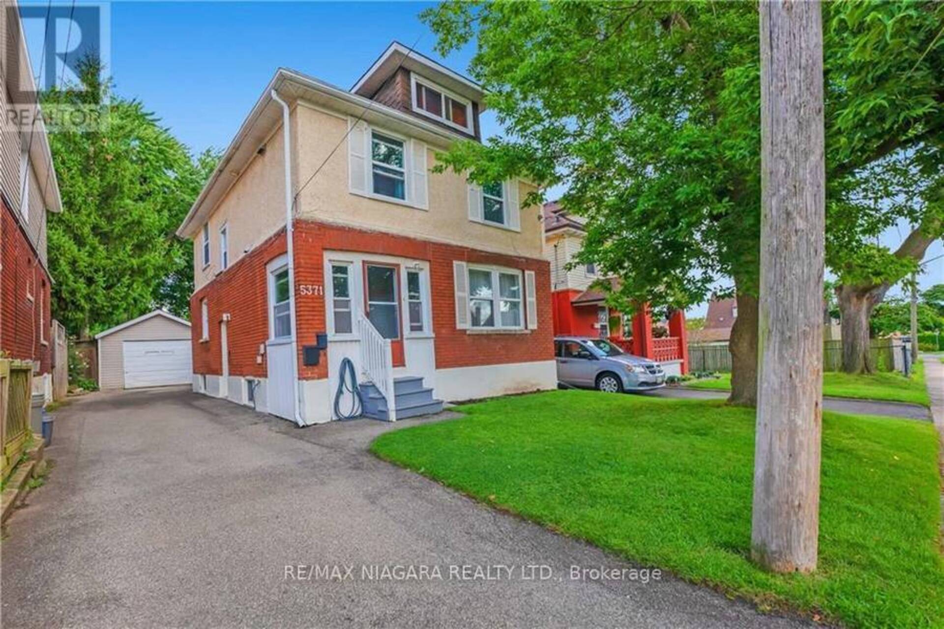 5371 HURON STREET Niagara Falls