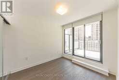 611 - 11 WELLESLEY STREET W Toronto