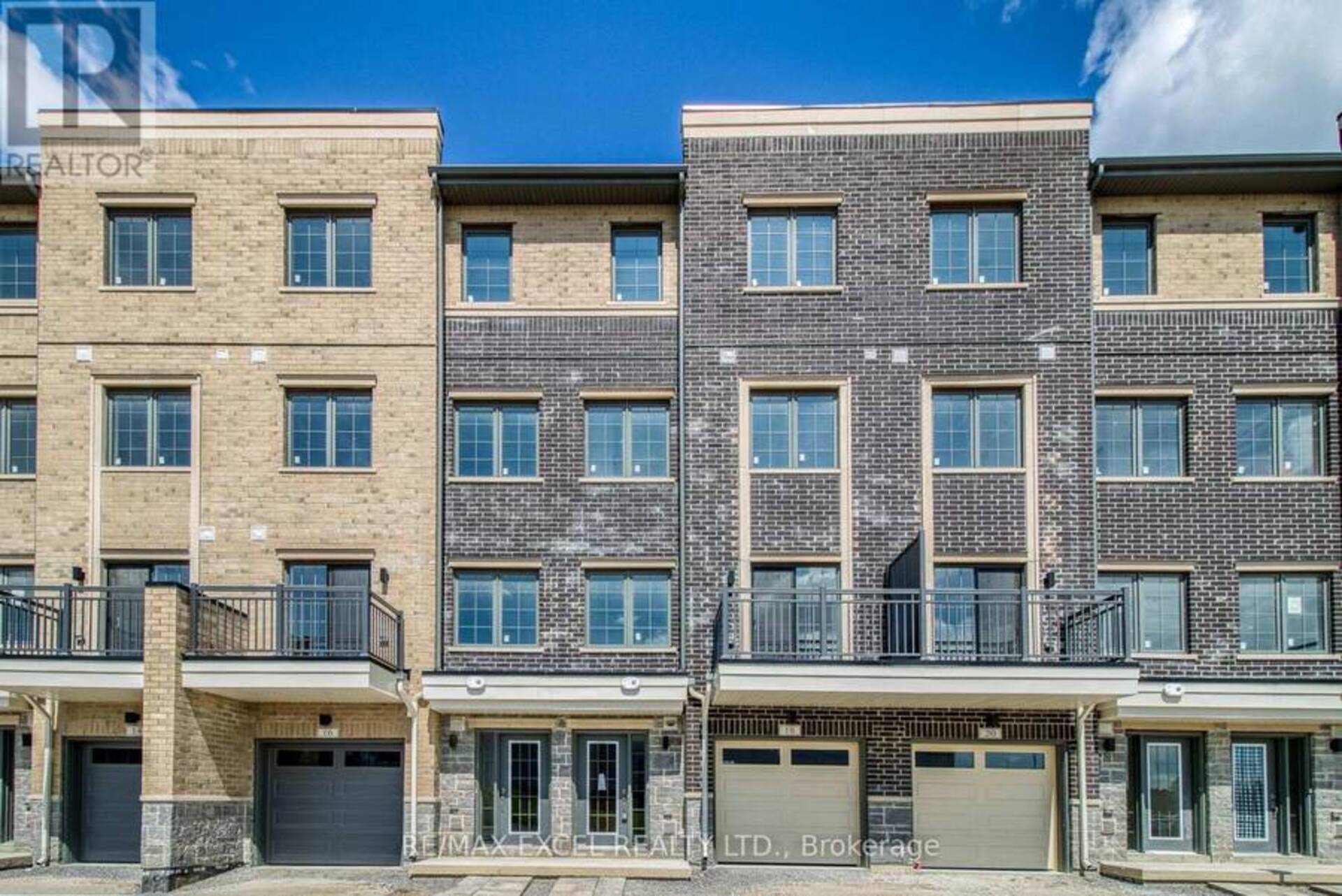 18 CLIPPERS CRESCENT Whitchurch-Stouffville 