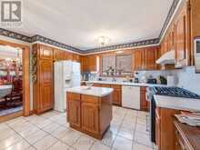 96 WIGWOSS DRIVE S Vaughan 