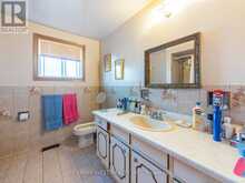 96 WIGWOSS DRIVE S Vaughan