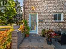 96 WIGWOSS DRIVE S Vaughan