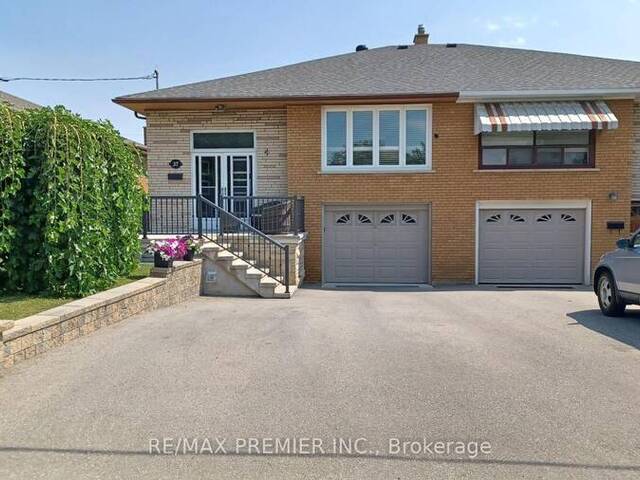 37 CHARRINGTON CRESCENT Toronto  Ontario