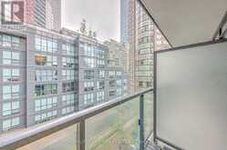 604 - 955 BAY STREET Toronto