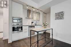 4706 - 14 YORK STREET Toronto 