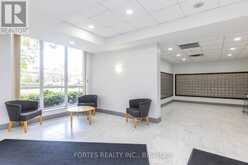 404 - 650 LAWRENCE AVENUE W Toronto 