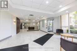 404 - 650 LAWRENCE AVENUE W Toronto 