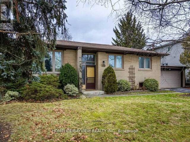 220 HENDON AVENUE N Toronto  Ontario