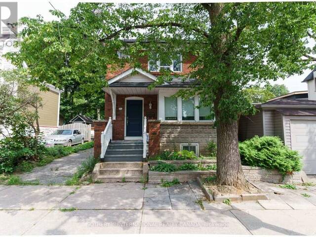 1565 MOUNT PLEASANT ROAD Toronto  Ontario