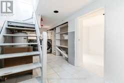 1565 MOUNT PLEASANT ROAD Toronto 