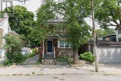 1565 MOUNT PLEASANT ROAD Toronto 