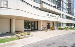 1009 - 10 MARKBROOK LANE Toronto