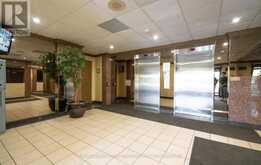 1009 - 10 MARKBROOK LANE Toronto