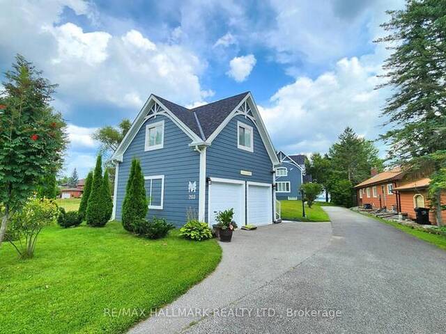 203 BAYSHORE ROAD Innisfil  Ontario