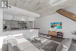 909 - 75 PORTLAND STREET Toronto 