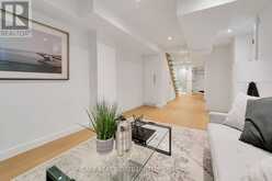 LOWER - 92 CURZON STREET Toronto 