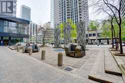 2705 - 750 BAY STREET Toronto 