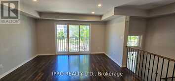 8 - 3070 THOMAS STREET Mississauga 