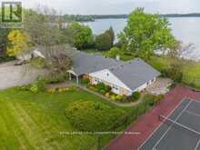 115 LAKE ROAD E Puslinch