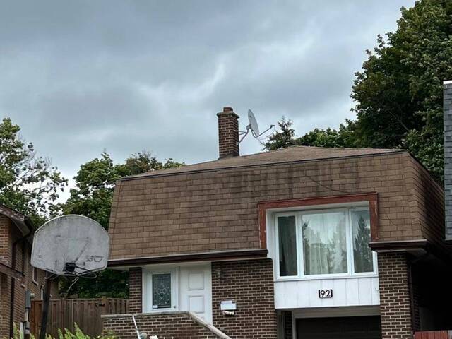 BSMT - 92 LOGANBERRY CRESCENT Toronto  Ontario