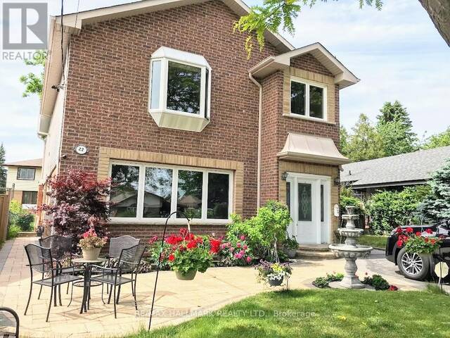 22 SEDGEWICK CRESCENT Toronto  Ontario