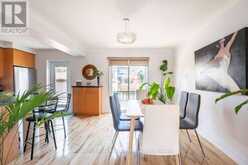 UPPER - 77A RUNNYMEDE ROAD Toronto 