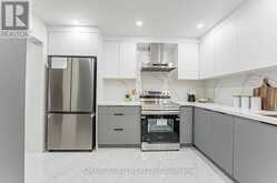 6516 WARBLER LANE Mississauga