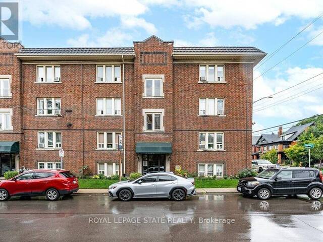 9 - 2 VINELAND AVENUE Hamilton  Ontario