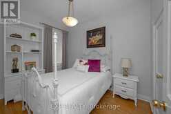 102 MANNING AVENUE Toronto