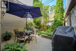 102 MANNING AVENUE Toronto