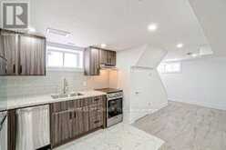 8 MARLBOROUGH MAIN FL ROAD Guelph 