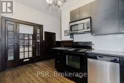 200 - 678 HURON STREET Toronto 