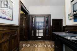 200 - 678 HURON STREET Toronto 