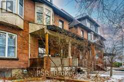 200 - 678 HURON STREET Toronto 