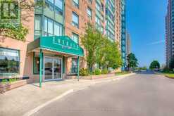 2212 - 135 HILLCREST AVENUE Mississauga 