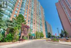 2212 - 135 HILLCREST AVENUE Mississauga 